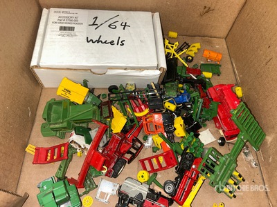 1/64 Scale Tractor Parts, Wheels, Cabs, Loaders & Chasis Giocattoli