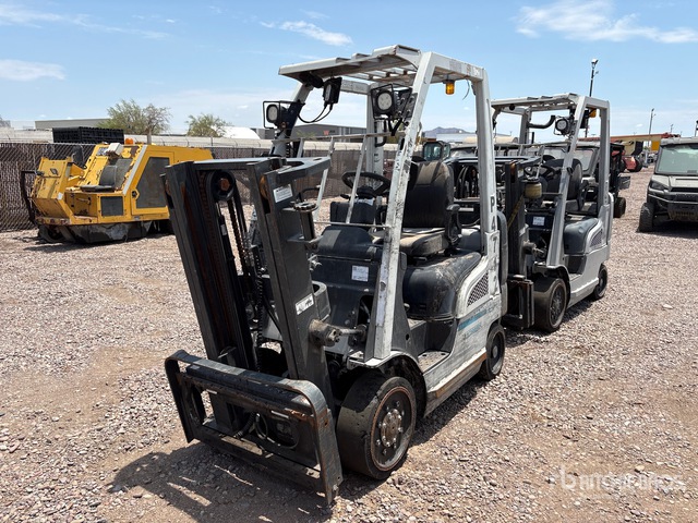 2016 UniCarrier MCP1F2A20LV 3255 lb Pneumatic Tire Forklift