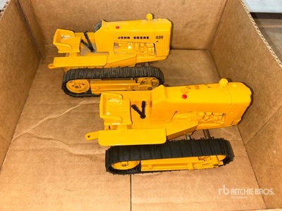 1/16 Scale 430 Crawler Plastic Tractor Giocattoli