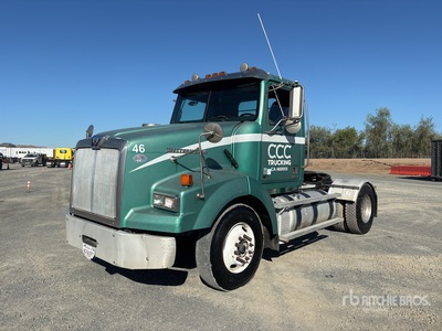 2013 Western Star 4900 4x2 Day Cab Truck Tractor