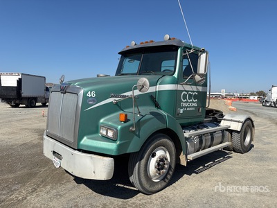 2013 Western Star 4900 4x2 トラックトラクター（S/A）