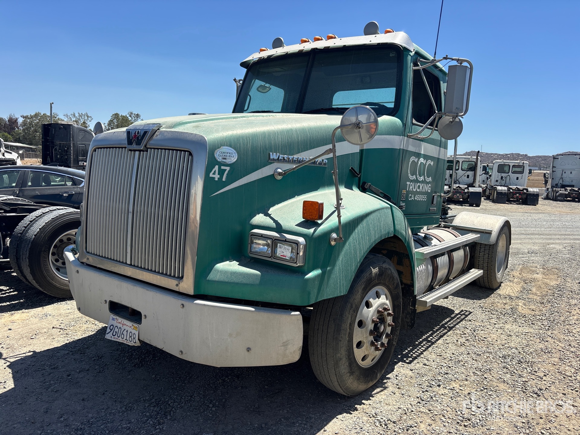 2013 Western Star 4900 4x2 S/A Day Cab Truck Tractor