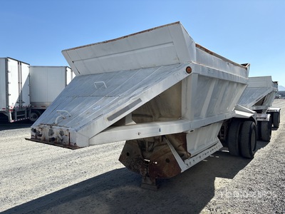 1965 Freuhauf Lead 20 ft S/A Lead Remorque à benne centrale