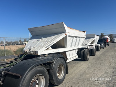 1965 Freuhauf Lead 20 ft S/A Lead Belly Dump Trailer