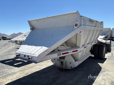 1991 Fruehauf 20 ft S/A Lead Belly Dump Trailer