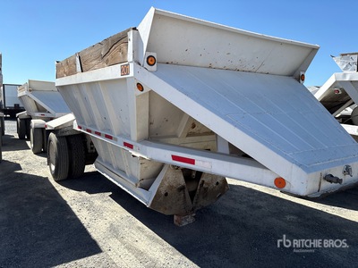 1989 Fruehauf 20 ft S/A Lead مقطورة للتفريغ السفلي