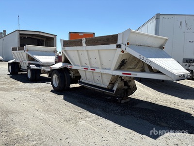 1989 Fruehauf 20 ft S/A Lead Remorque à benne centrale