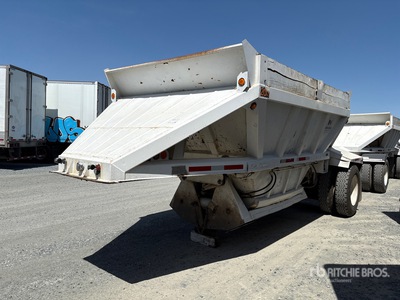 1985 Fruehauf 20 ft S/A Lead Belly Dump Trailer