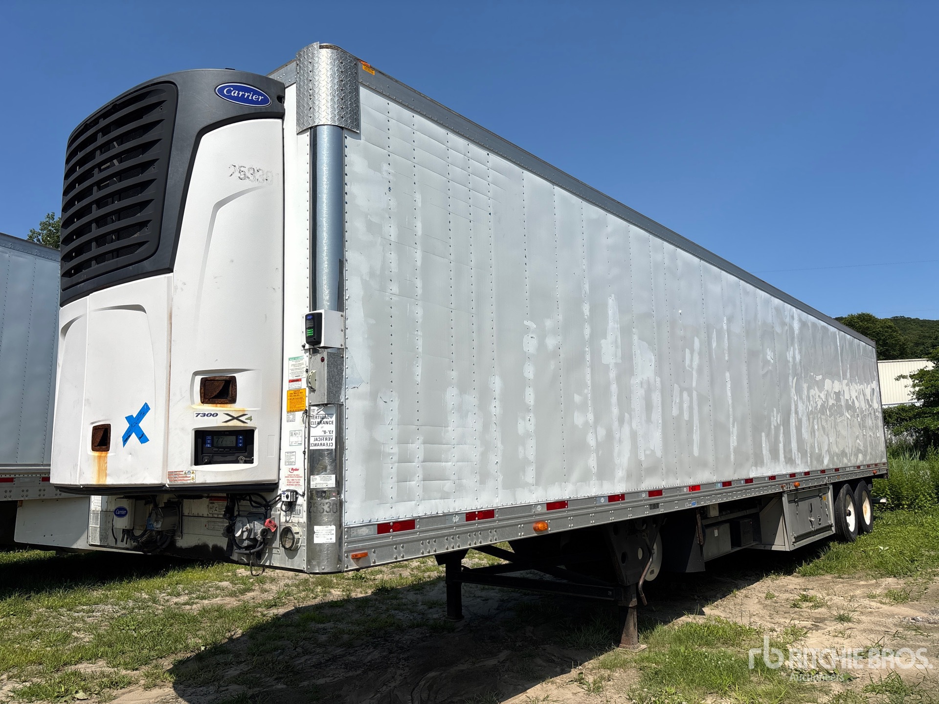 2021 Utility VS2RA 48/156/102 48 ft x 102 in T/A Refrigerated Trailer