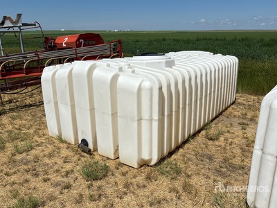 2000 Gal タンク