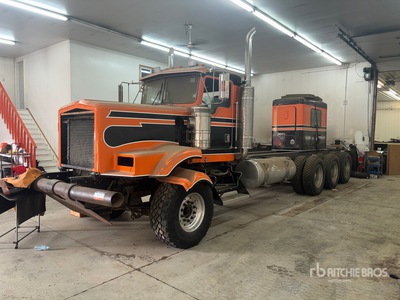 2002 Kenworth T800 8x6 Sleeper Cab and Chassis