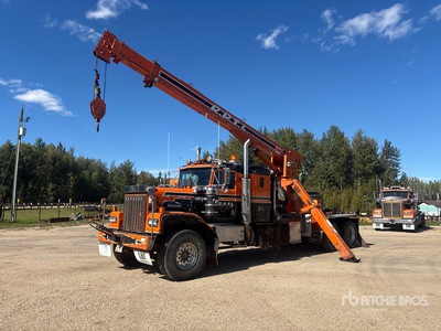 Hydra-Lift HL-1564 15 ton Straight Boom on 1981 Kenworth 6x4 Sleeper Boom Truck