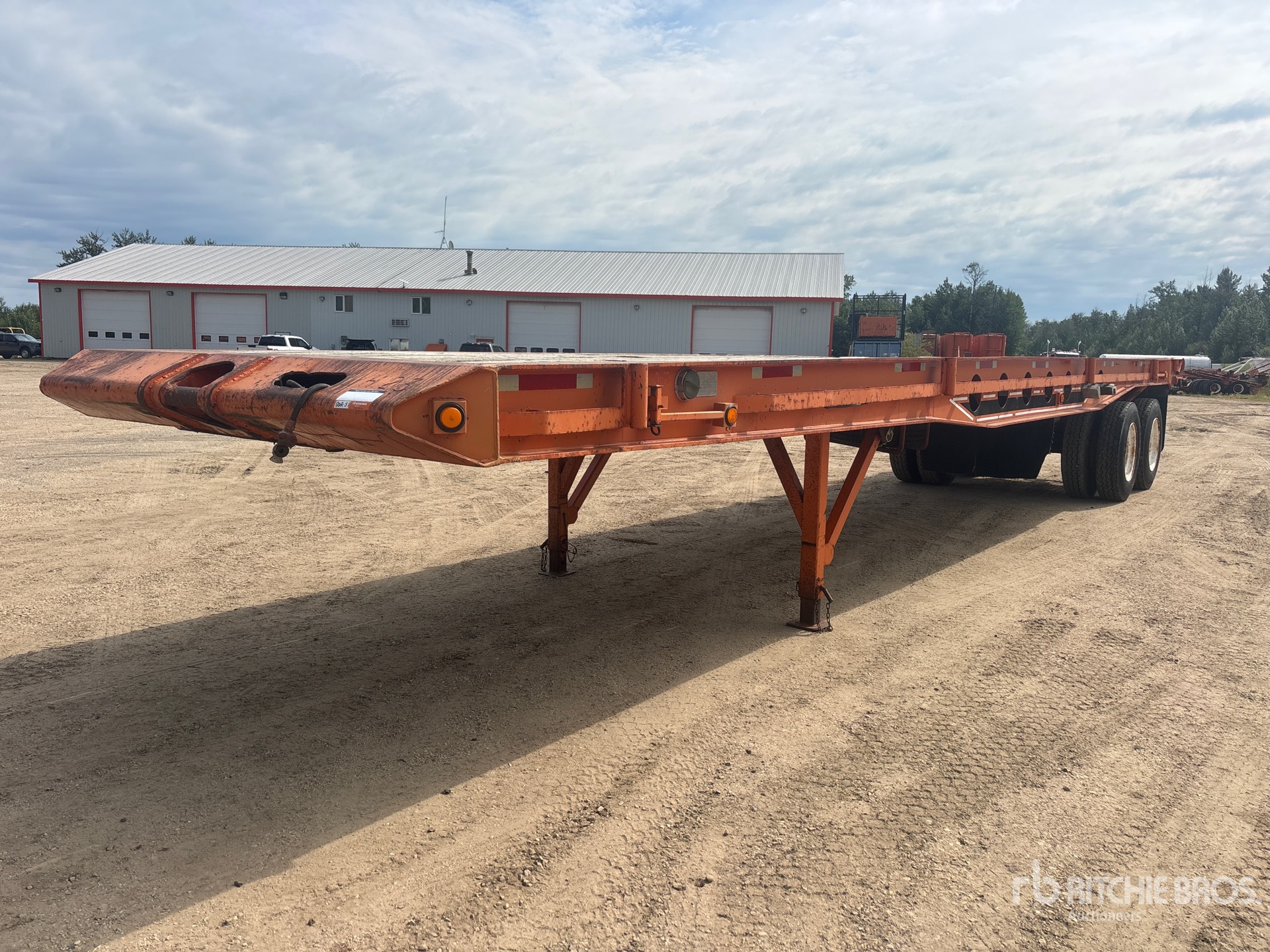 1980 Knight 40 ft T/A Flatbed Oilfield Trailer