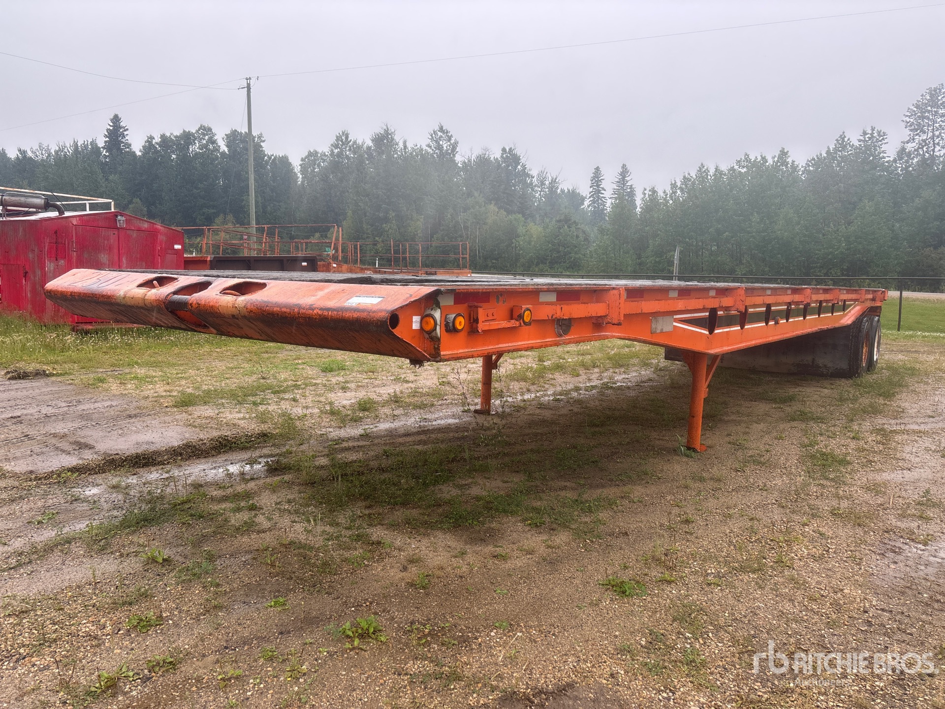 1979 Westank 40 ft 16-Wheel Flatbed Oilfield Trailer