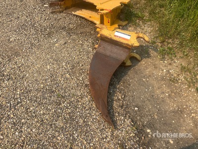 32 in Backhoe Ripper