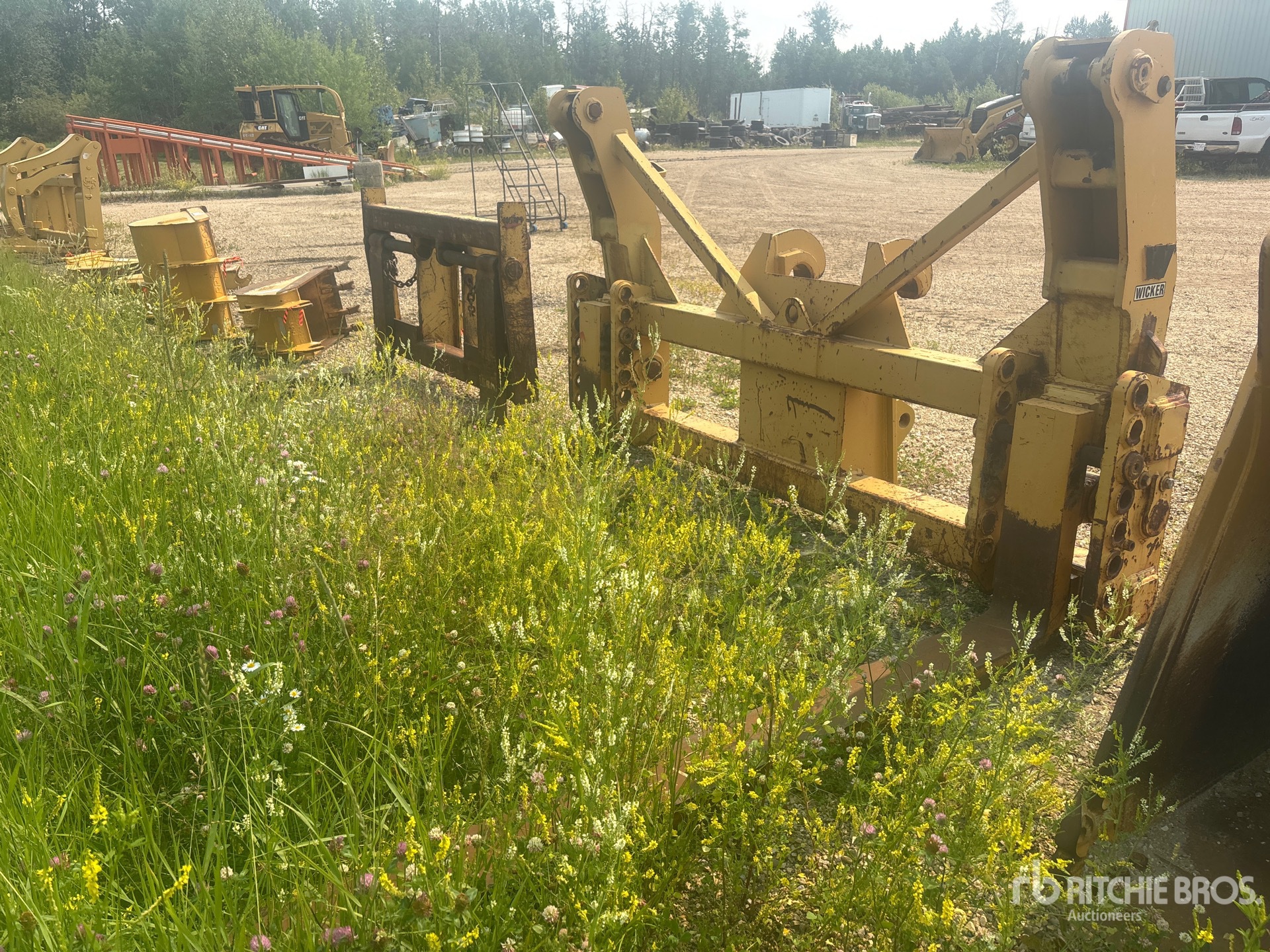 Wicker 96 in Wheel Loader Forks