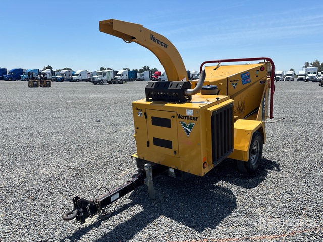 2020 Vermeer BC1000XL Tow-Behind Wood Chipper