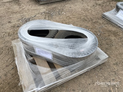 Quantity of (2) 26x12-12 C /CARLISLE MULTI-TRAC C/S TL Tires