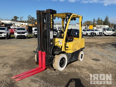 2017 Hyster H3.0FT Forklift