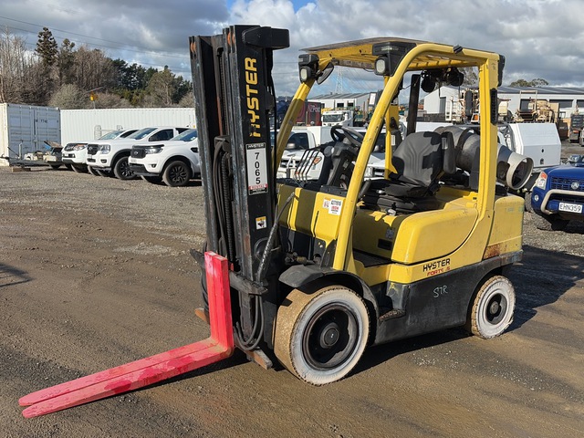 2017 Hyster H3.0FT Forklift