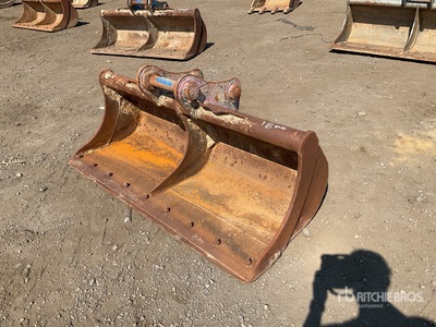 Strickland 1800 mm Cleanup Excavator Bucket