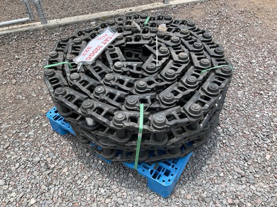 Quantity of (2) 2026 BZCQ T320 Lote de Cadenas para Excavadora (Sin Usar) / Excavator Track Links - Fits Cat 320 GC, 320E, 323 (Unused)