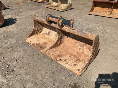 Strickland 1800 mm Cleanup Excavator Bucket