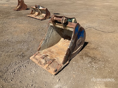 Strickland 900 mm Digging Excavator Bucket