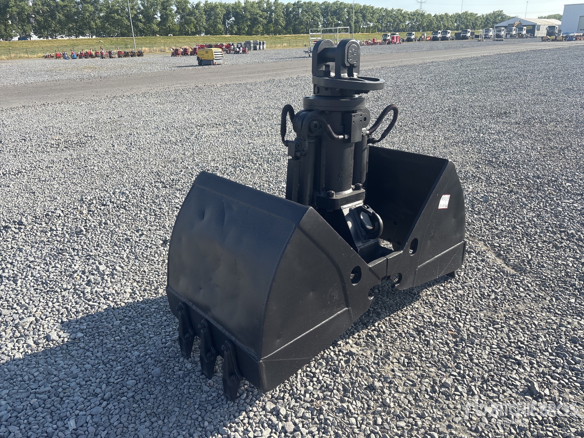 Hydraulic Clamshell Grapple