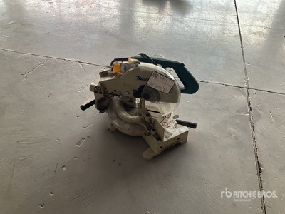 2015 Makita LS1040 Circular Saw