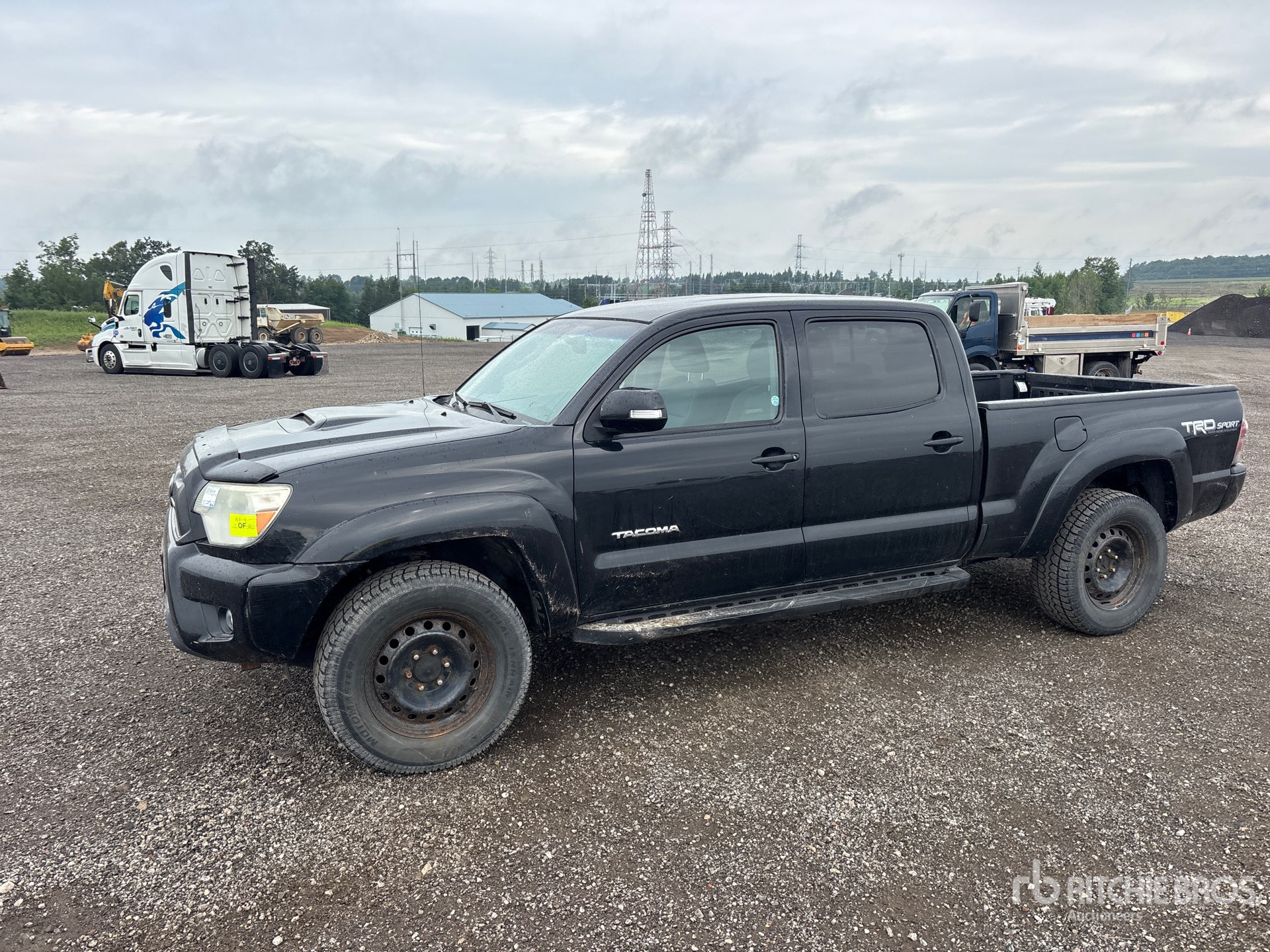 2015 Toyota Tacoma 4x4 Crew Cab Pickup
