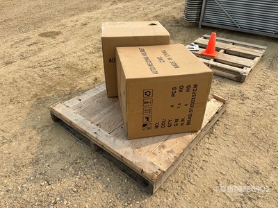 Quantity of (16) 2026 GLWH16 Auto Darkening Welding Helmet Varios, herramientas manuales (Unused)