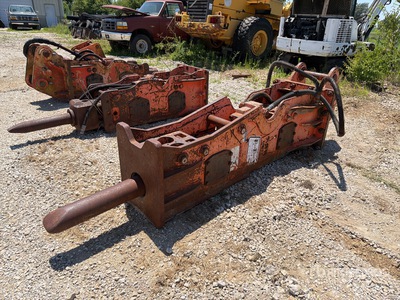 NPK GH-12 5 in Hydraulic Breaker