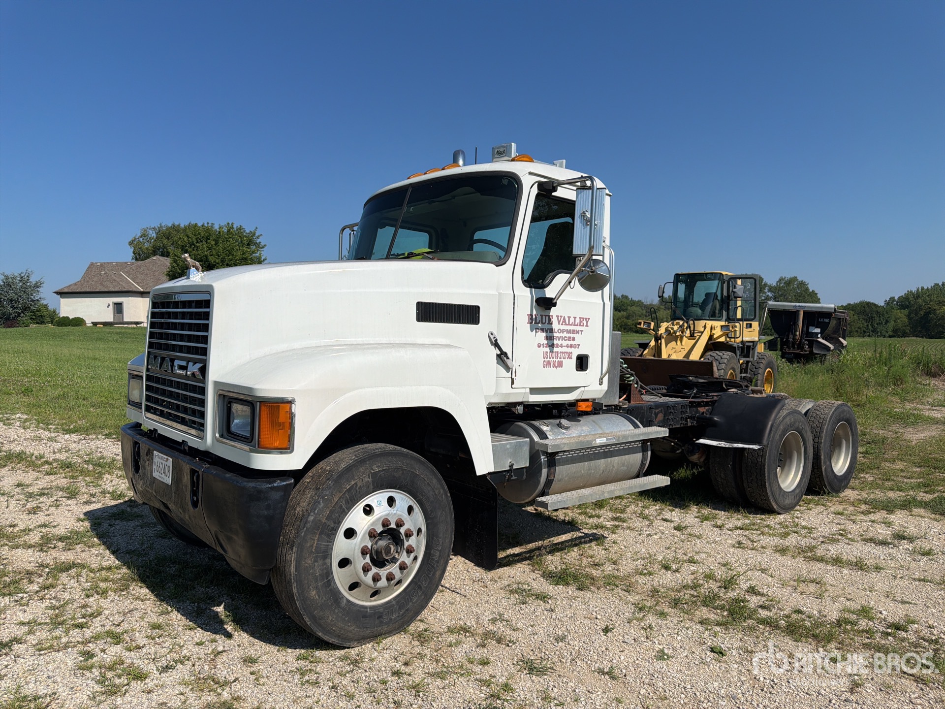 2007 Mack CHN613 6x4 T/A Day Cab Truck Tractor