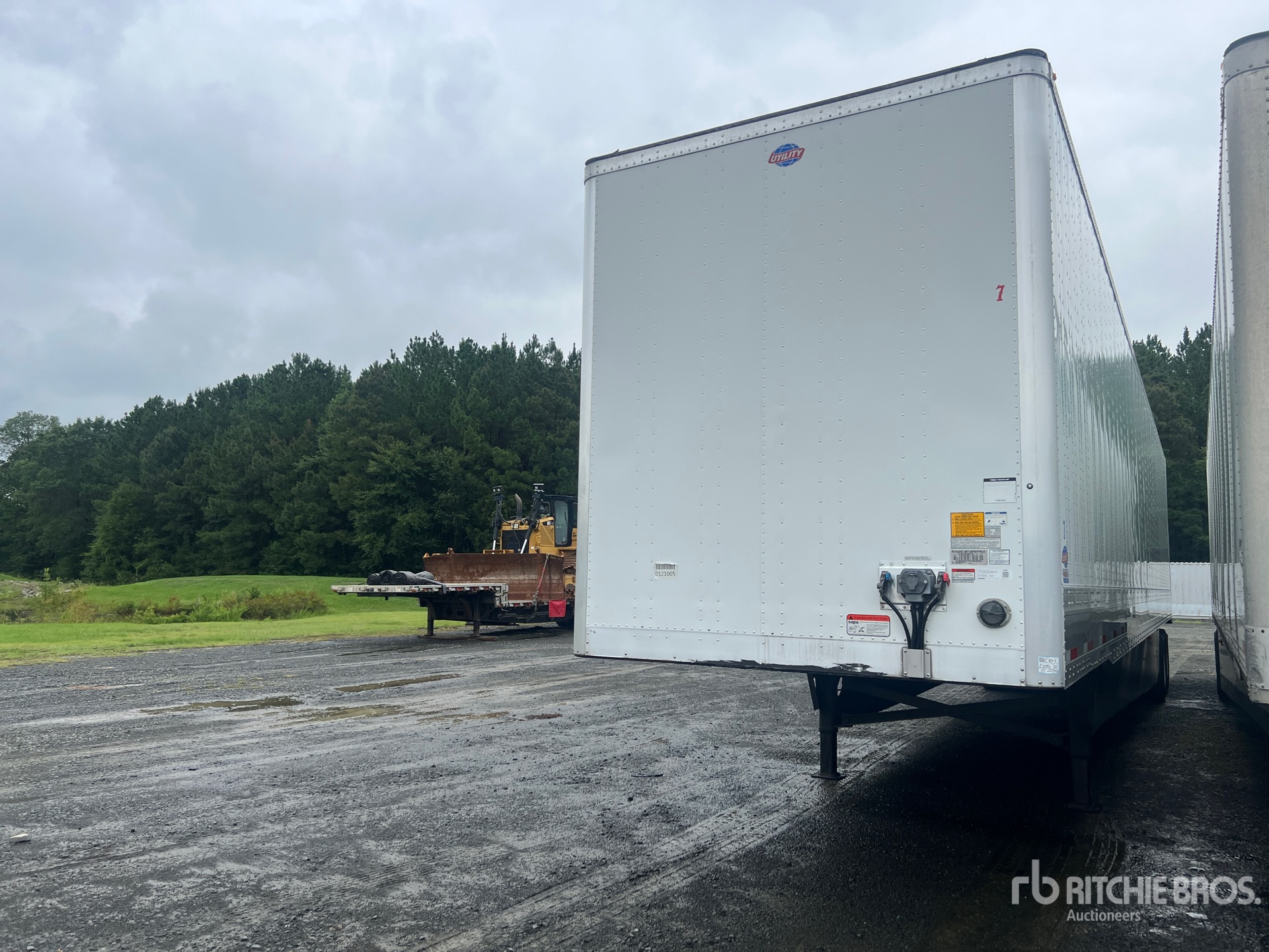2024 Utility VS2DX 53 ft x 102 in Sliding T/A Van Trailer