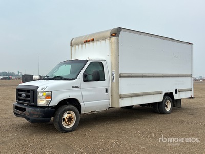 2008 Ford E350 4x2 Van Truck