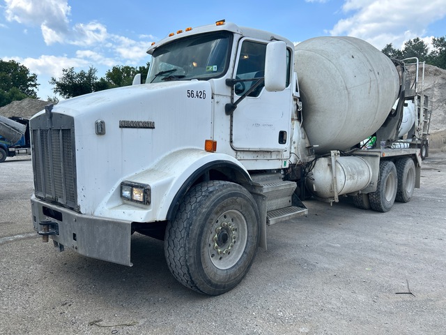 2006 Kenworth T800 6x4 Mixer Truck