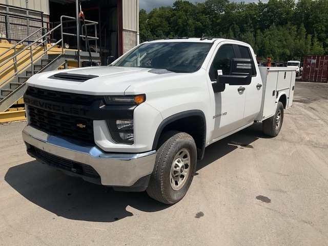 2020 Chevrolet Silverado 3500HD 4x4 Extended Cab Utility Truck