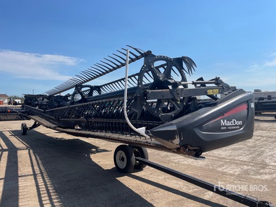 2015 MacDon FD75 45 ft Flex Draper Combine Header