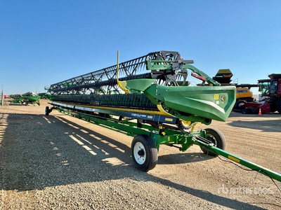 2024 John Deere HD50R 50 ft Hinged Draper Tête de moissonneuse-batteuse