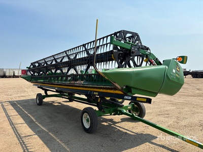 2022 John Deere 730D 30 ft Draper Combine Header