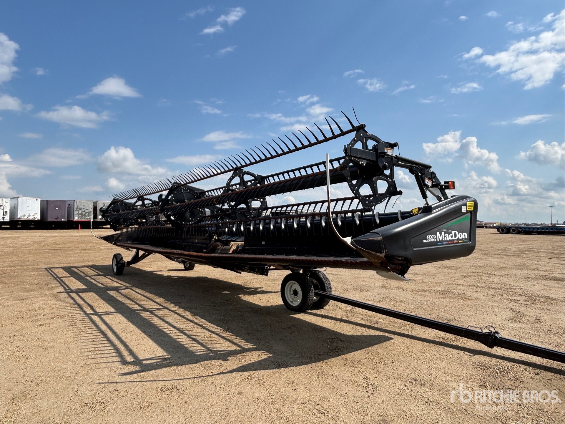 2011 MacDon FD70 40 ft Flex Draper Combine Header