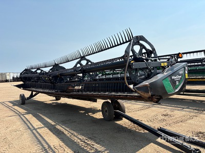 2019 MacDon FD135 35 ft Flex Draper Combine Header