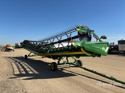 2023 John Deere HD45R 45 ft Hinged Draper Kombajn