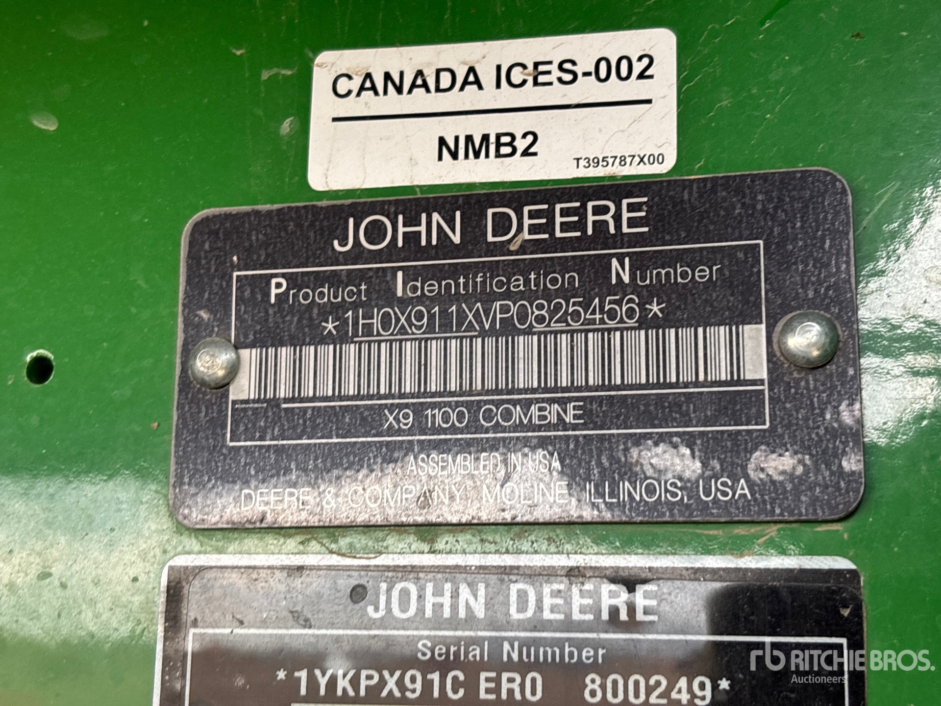 2023 John Deere X9 1000 Signature Edition Combine Harvester