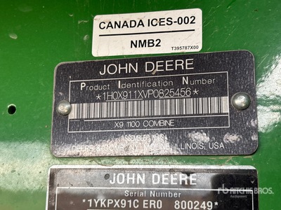 2023 John Deere X9 1000 Signature Edition Combine Harvester