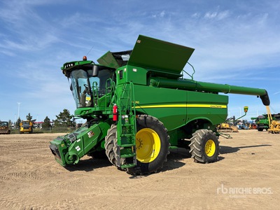 2017 John Deere S690 Mähdrescher