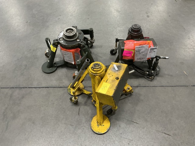 (3) Hydraulic Tripod Jacks