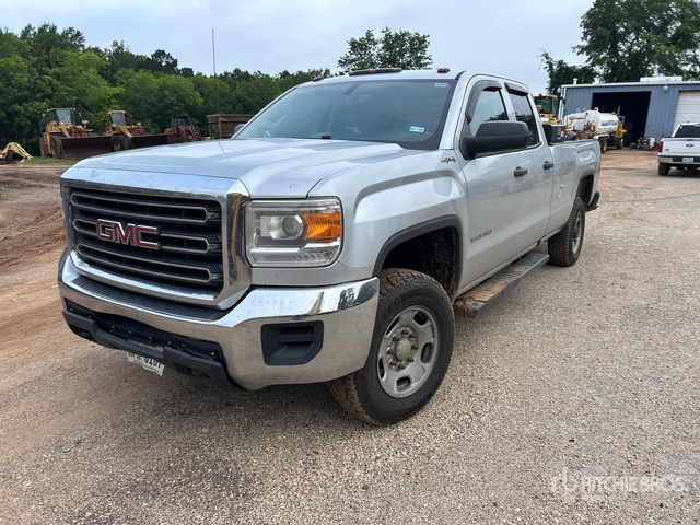 2016 GMC Sierra 2500HD 4x4 Extended Cab Pickup