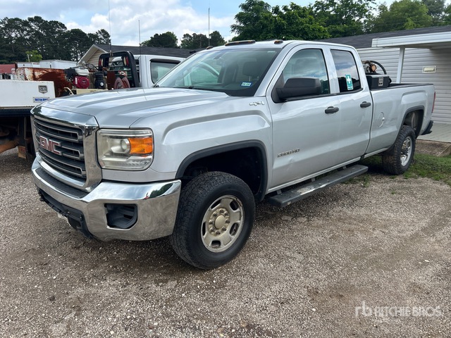2016 GMC Sierra 2500HD SLT 4x4 Extended Cab Pickup